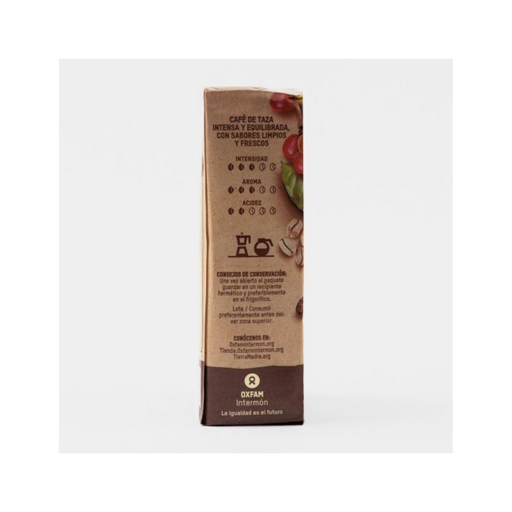 Café Moído de Torrefação Natural Tierra Madre 250g