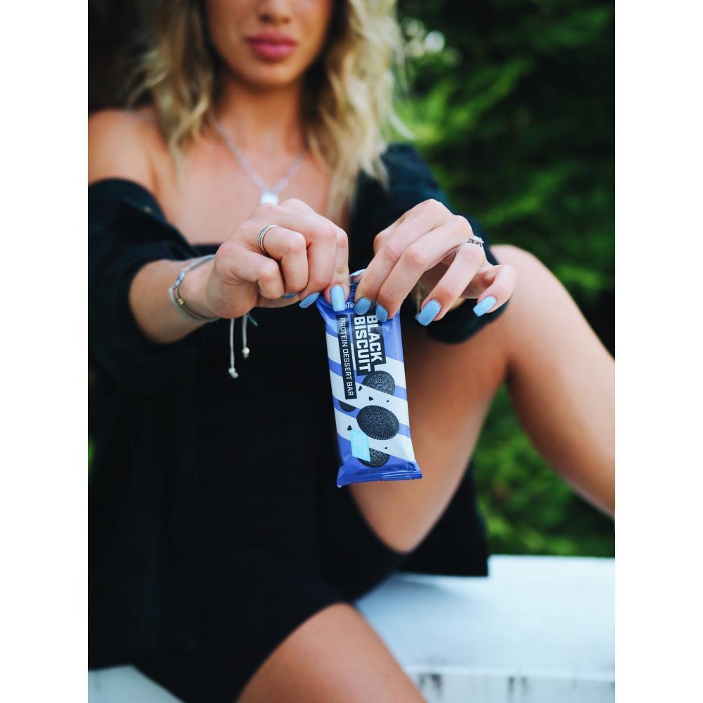 Protein Dessert Bar Black Biscuit BioTech USA 50g
